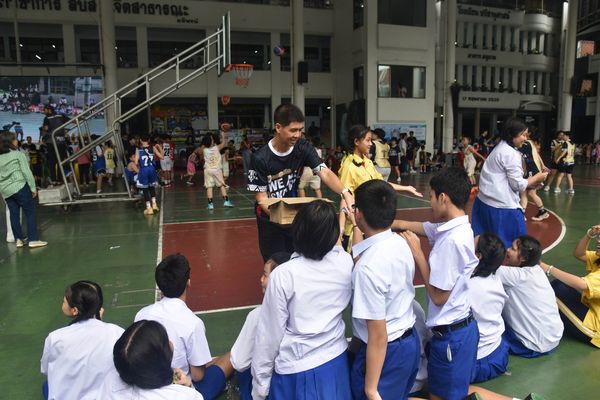 โรงเรียนปรีชานุศาสน์